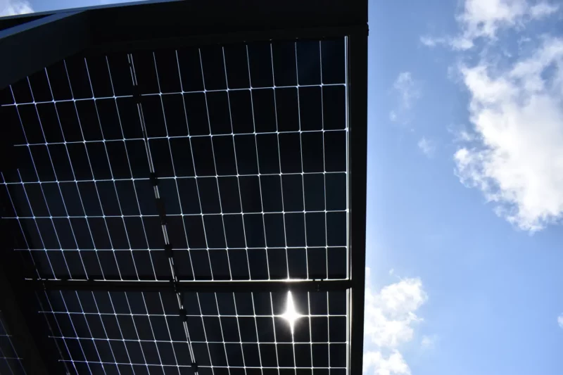 panneaux carport solaire photovoltaïque